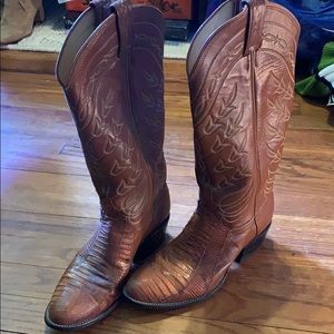 Tony Lama cowboy boots